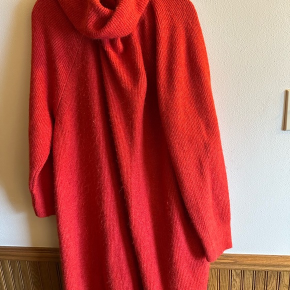 Loft plus long red sweater size 24/26 - Picture 3 of 3